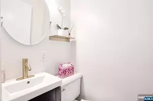 1110 River Road 105, Edgewater, NJ 07020 - Photo 17