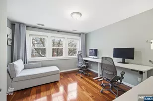 331 Undercliff Ave, Edgewater, NJ 07020 - Photo 33