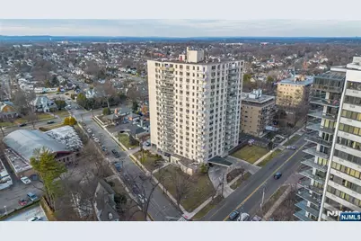 307 Prospect Avenue 17D #17D, Hackensack, NJ 07601 - Photo 25