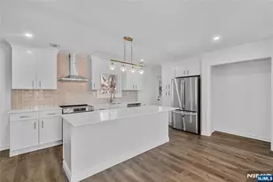 7 Winding Way, Belvidere, NJ 07823 - Photo 3