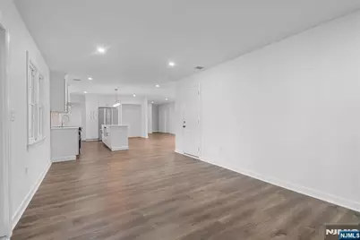 7 Winding Way, Belvidere, NJ 07823 - Photo 5