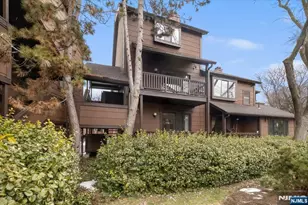 117 Sunset Key 117, Secaucus, NJ 07094 - Photo 19