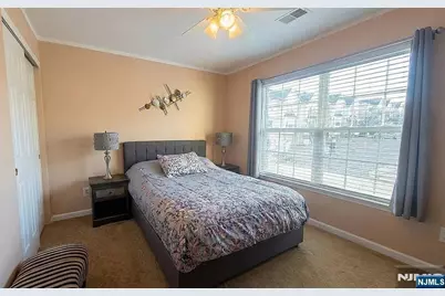 136 Mountainside Drive, Pompton Lakes, NJ 07442 - Photo 25