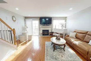 136 Mountainside Dr, Pompton Lakes, NJ 07442 - Photo 7