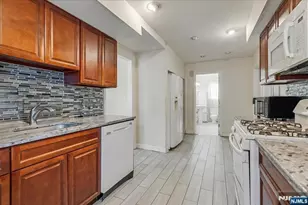 241 Rea Ave, Hawthorne, NJ 07506 - Photo 11