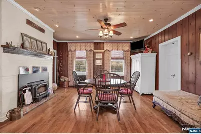 265 Little Falls Road, Cedar Grove, NJ 07009 - Photo 17