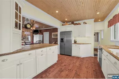 265 Little Falls Road, Cedar Grove, NJ 07009 - Photo 21