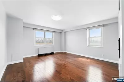 6600 Boulevard East Ad #AD, West New York, NJ 07093 - Photo 17