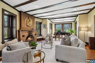 340 Highland Avenue, Montclair, NJ 07043 - Photo 5