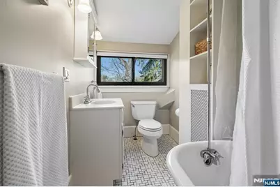340 Highland Avenue, Montclair, NJ 07043 - Photo 37