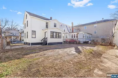 113 Columbia Avenue, Newark, NJ 07106 - Photo 17