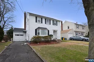 44 Jasper Ave, Teaneck Township, NJ 07666 - Photo 23