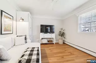 275 Linden Rd, Wayne, NJ 07470 - Photo 9