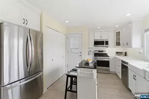 44 Kaywin Ave, Hawthorne, NJ 07506 - Photo 5