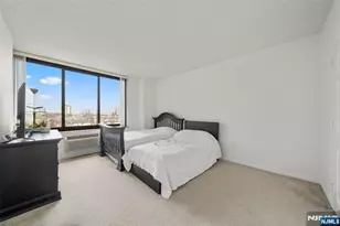 100 Old Palisade Road 1902, Fort Lee, NJ 07024 - Photo 13