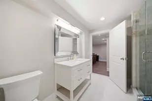 257 Truman Dr, Cresskill, NJ 07626 - Photo 37