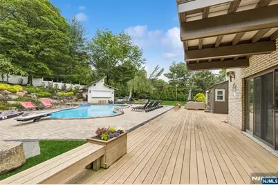 63 Eisenhower Drive, Cresskill, NJ 07626 - Photo 43