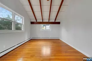 49 Pine Grove Rd, Berkeley Heights Township, NJ 07922 - Photo 15