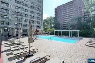 285 Aycrigg Ave 22D, Passaic, NJ 07055 - Photo 27