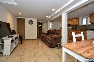 423 8th St, Fairview, NJ 07022 - Photo 9