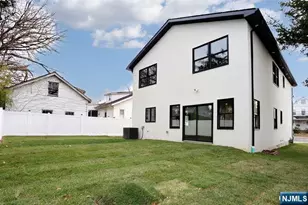 21 E Clinton Ave, Bergenfield, NJ 07621 - Photo 49