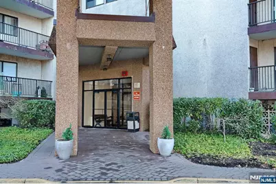 521 Piermont Avenue 403A #403A, River Vale Township, NJ 07675 - Photo 25