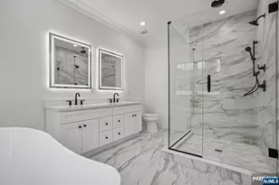 19 Tilden Ct, Livingston, NJ 07039 - Photo 25