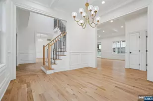 19 Tilden Ct, Livingston, NJ 07039 - Photo 5