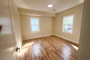 89 Pine Grove Terrace, Newark, NJ 07106 - Photo 9
