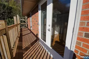 8 Leary Ln 4, Edgewater, NJ 07020 - Photo 23