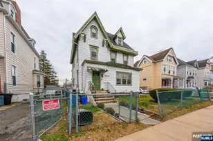 70 N Essex Ave, Orange, NJ 07050 - Photo 21