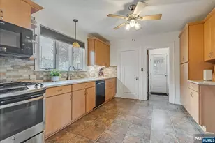 222 Mechanic St, Boonton Town, NJ 07005 - Photo 11