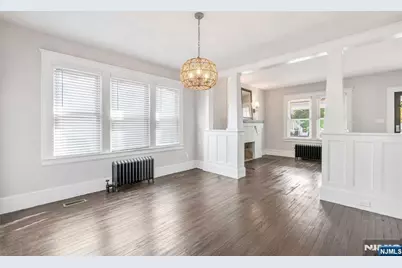 137 Cedar Avenue, Hawthorne, NJ 07506 - Photo 11