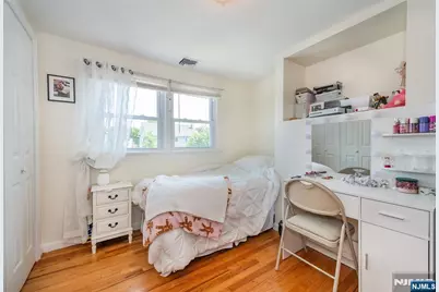 88 Ozone Avenue, Cedar Grove, NJ 07009 - Photo 9