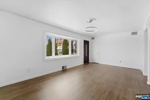 10 Riverview Ct, Kearny, NJ 07032 - Photo 11