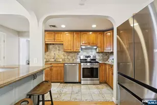 21 Rowe St, Bloomfield, NJ 07003 - Photo 15