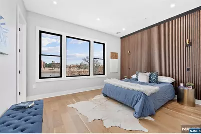 146 Sherman Avenue 3 #3, Jersey City, NJ 07307 - Photo 17
