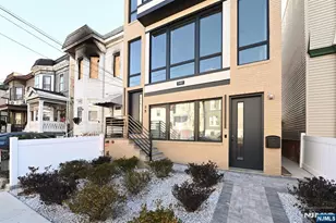 146 Sherman Ave 3, Jersey City, NJ 07307 - Photo 25