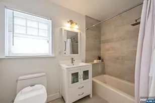 33 Homewood Ave, Allendale, NJ 07401 - Photo 23