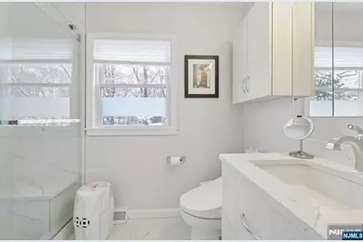 277 Maple Street, Haworth, NJ 07641 - Photo 21