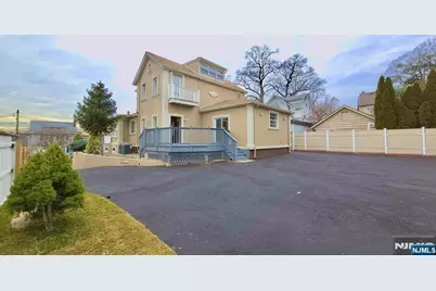 234 Holmes Street, Belleville, NJ 07109 - Photo 33