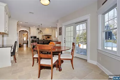 3 London Court, Woodcliff Lake, NJ 07677 - Photo 11