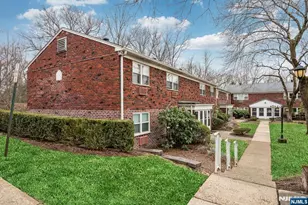 121 Regency Park, Ramsey, NJ 07446 - Photo 17