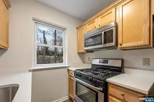 121 Regency Park, Ramsey, NJ 07446 - Photo 9