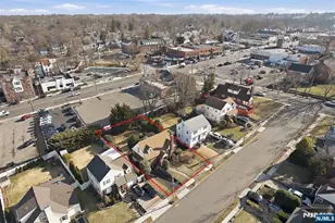 597 Penn Ave, Teaneck Township, NJ 07666 - Photo 21