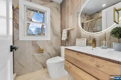 94 Madison Avenue, Dumont, NJ 07628 - Photo 13