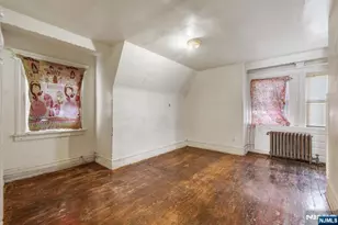 199 Hollywood Ave, East Orange, NJ 07018 - Photo 23