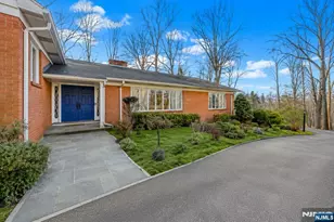 32 Litchfield Way, Alpine, NJ 07620 - Photo 3