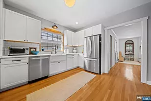 367 Van Winkle Ave, Hawthorne, NJ 07506 - Photo 15