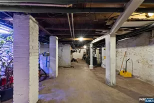 152 Jefferson, Paterson, NJ 07522 - Photo 21